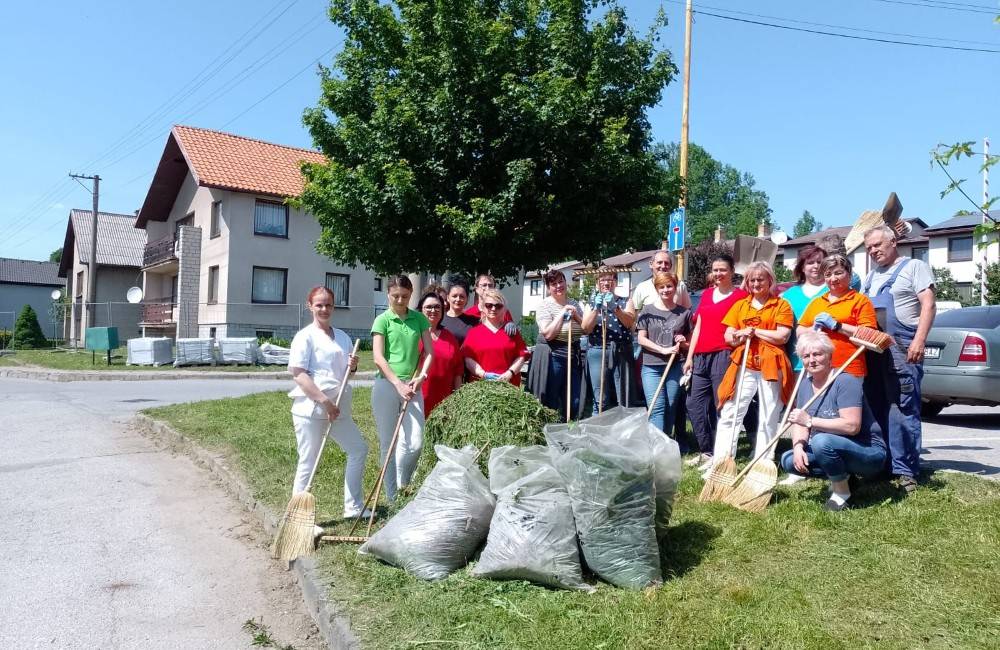 Foto: K čistejšiemu Prešovu prispelo vyše 3-tisíc dobrovoľníkov. Vyzbierali 109 vriec s odpadom 