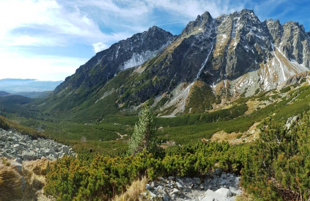 Foto: Horskí záchranári žiadajú turistov o zodpovednosť počas nasledujúcich horúcich dní