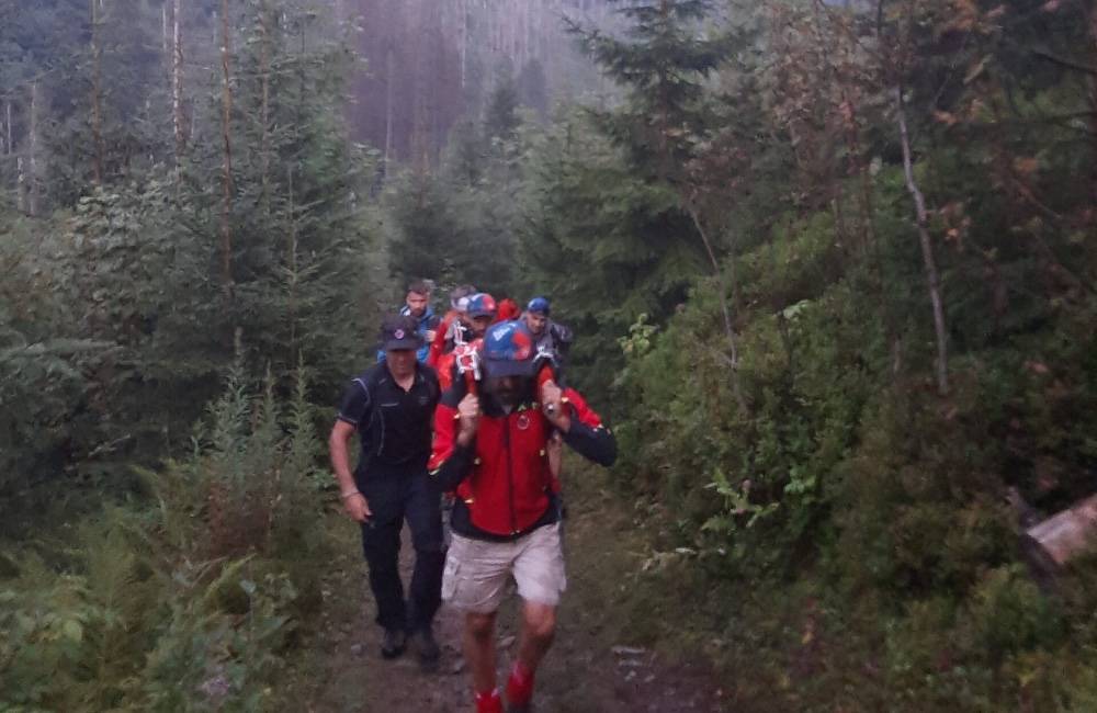 Foto: Horskí záchranári zasahovali pri úrazoch dvoch poľských turistiek vo Vysokých Tatrách