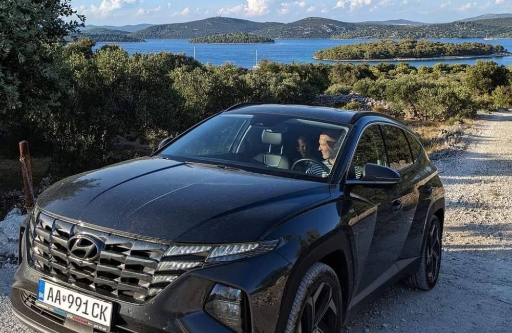 Foto: V Tatranskej Štrbe bolo odcudzené vozidlo Hyundai, pátra po ňom HAKA