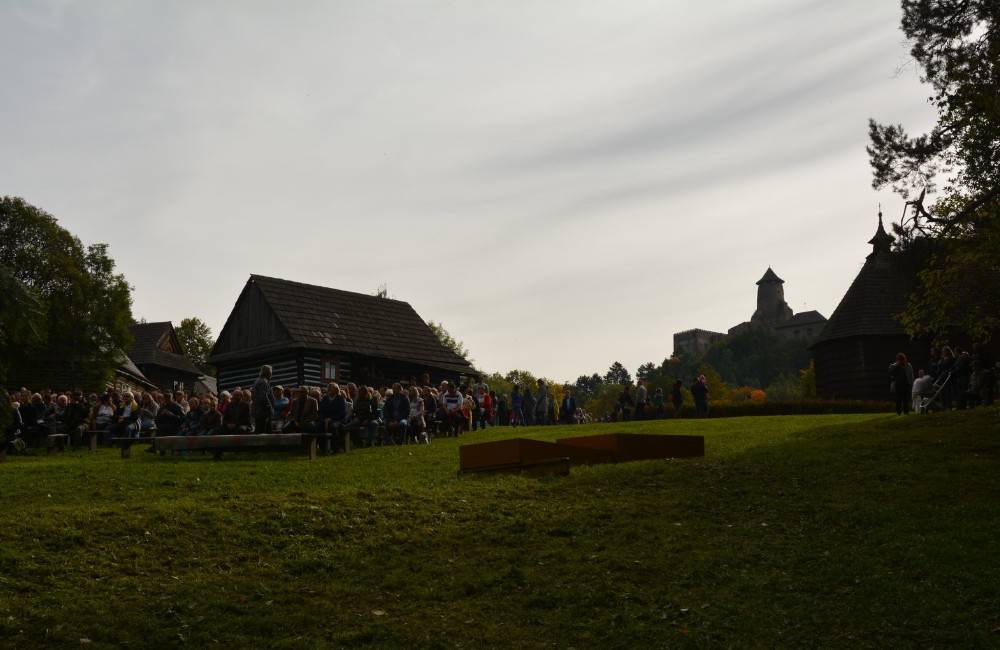 Foto: V Ľubovnianskom skanzene budú oslavovať poľovníci. Návštevníkov čaká hod flintou do žita aj guláš