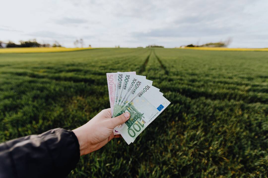 Foto: Kupujete alebo predávate byt či dom? Za čo všetko si od apríla na katastri priplatíme