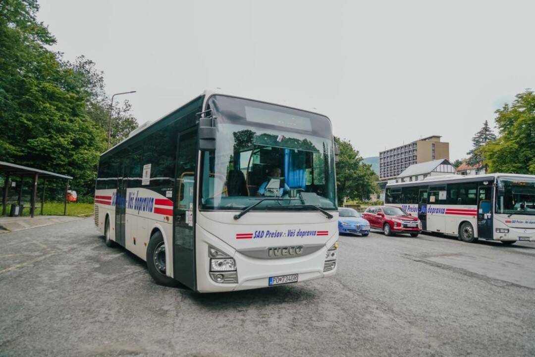 Foto: Z Bardejova do poľského kúpeľného mesta jazdia autobusy dvakrát za deň, pilotný projekt prešovskej župy pokračuje