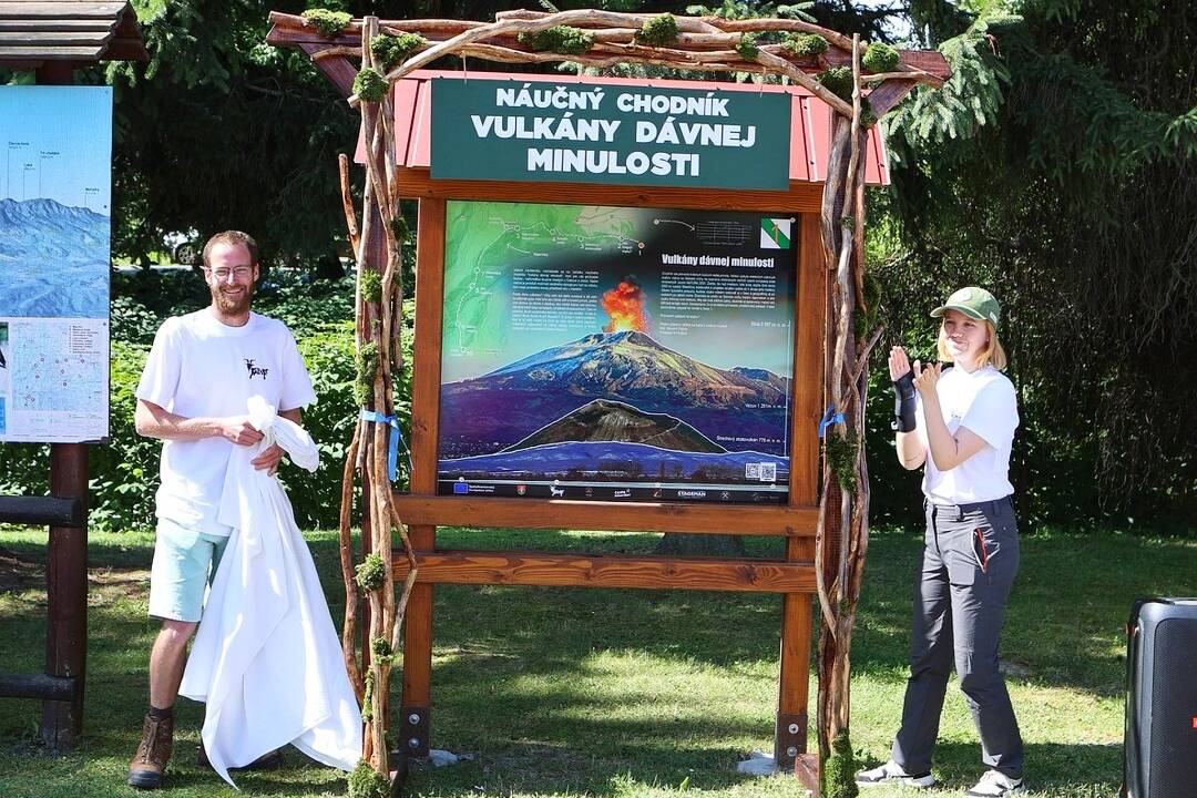 Foto: Pradávne sopky v okolí Prešova ožívajú. Pod Slanskými vrchmi vyrástol nový náučný chodník