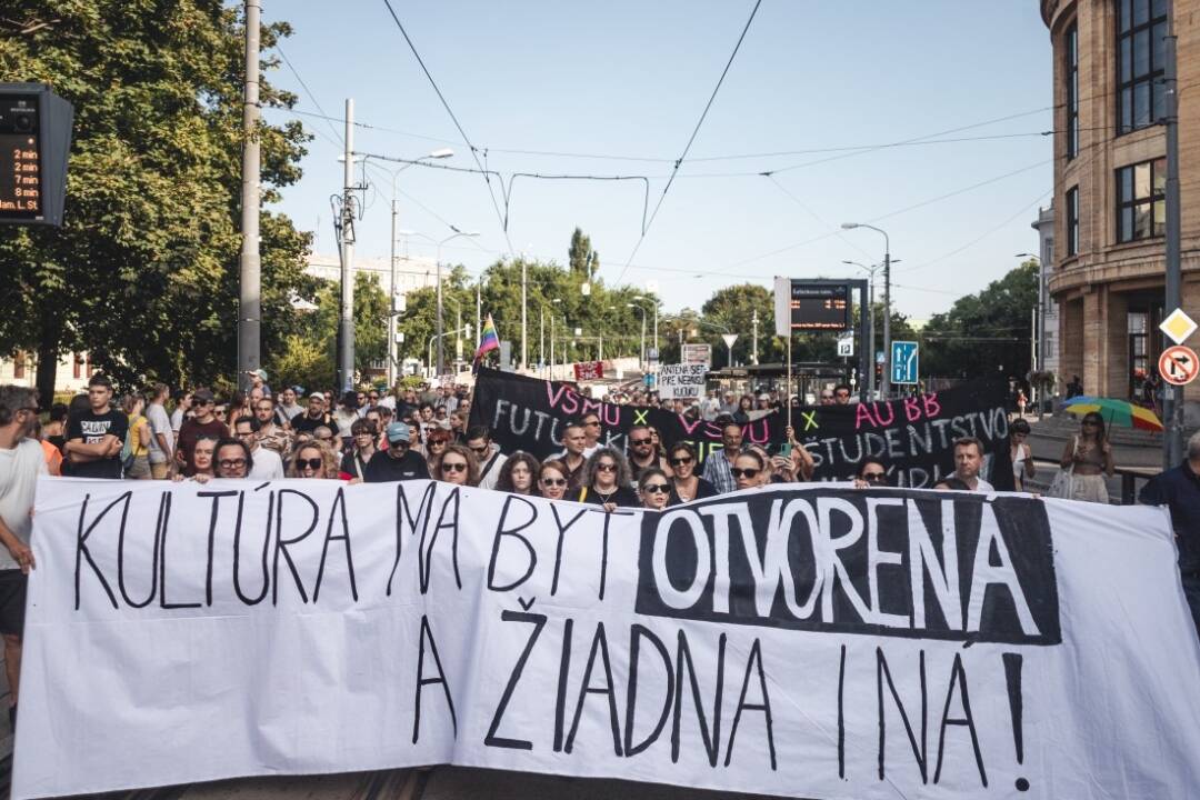 Foto: Slovenská kultúrna pochodeň vyjadrí nesúhlas s dianím v rezorte. Uskutoční sa aj v Prešove a ďalších mestách