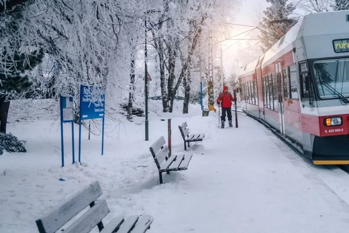 Foto: Do poľskej Muszyny sa už opäť dostanete vlakom: Štartuje zimná sezóna Belianskeho expresu