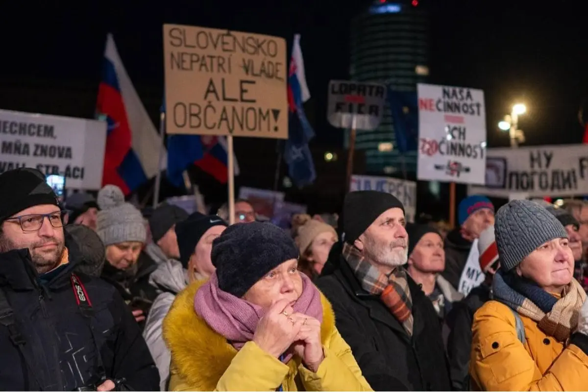 Foto: Už zajtra sa bude protestovať aj v Prešovskom kraji: Mier Ukrajine volá ľudí do ulíc, Fico ich obvinil z prevratu