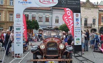 Prešov opäť obsadia historické autá. Uskutoční sa 15. ročník Šarišského okruhu veteránov