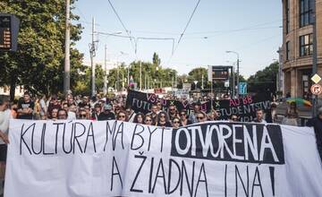 Slovenská kultúrna pochodeň vyjadrí nesúhlas s dianím v rezorte. Uskutoční sa aj v Prešove a ďalších mestách