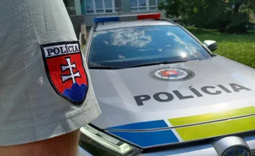 Kežmarskí policajti pomohli bezradnému Jánovi: Cez telefón prišiel o takmer 4-tisíc eur