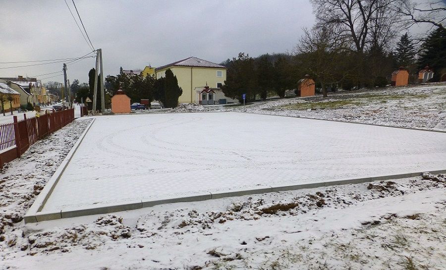 Odstavná plocha medzi ulicami Lesná a Lipová v Humennom, foto 1