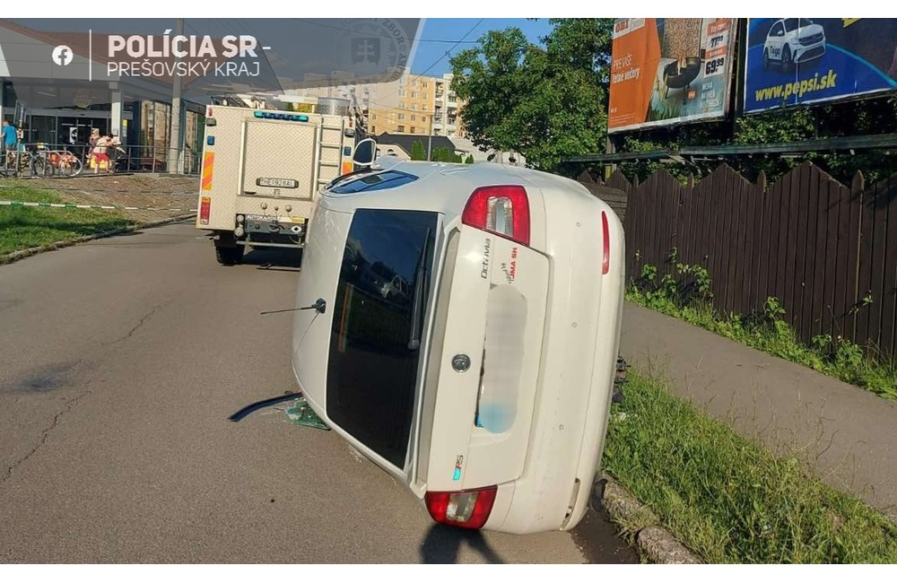 FOTO: Sninčanka narazila do dopravnej značky a následne nafúkala 2,7 promile, foto 1