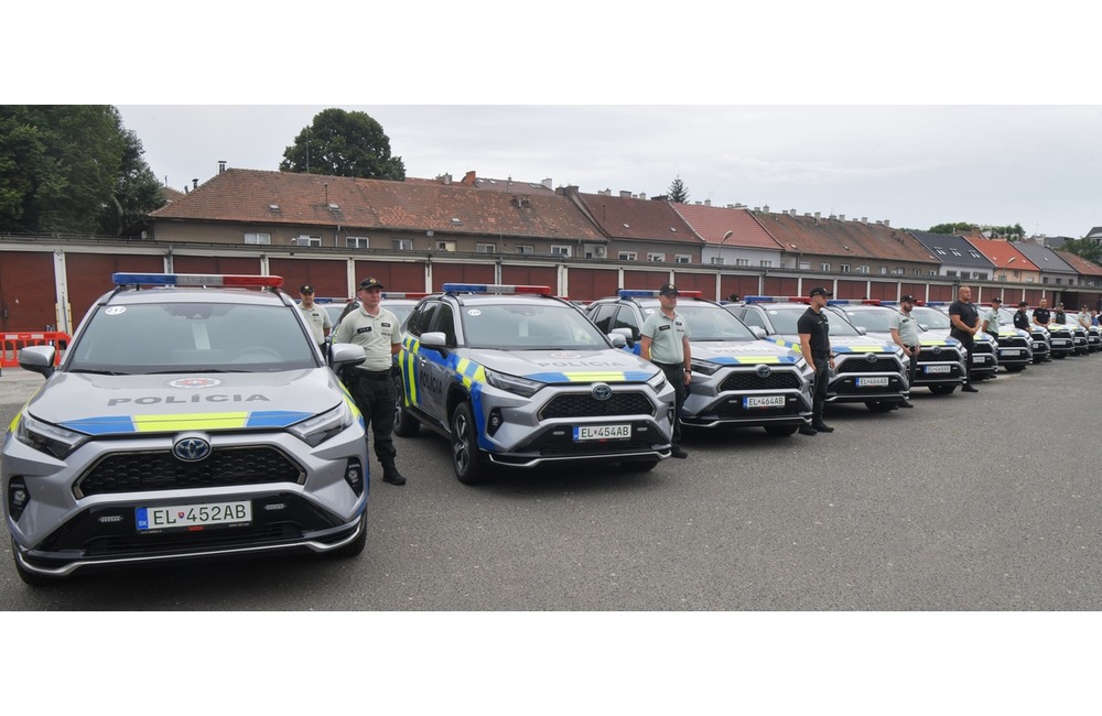 FOTO: Veľká modernizácia vozového parku Policajného zboru pokračuje, foto 3