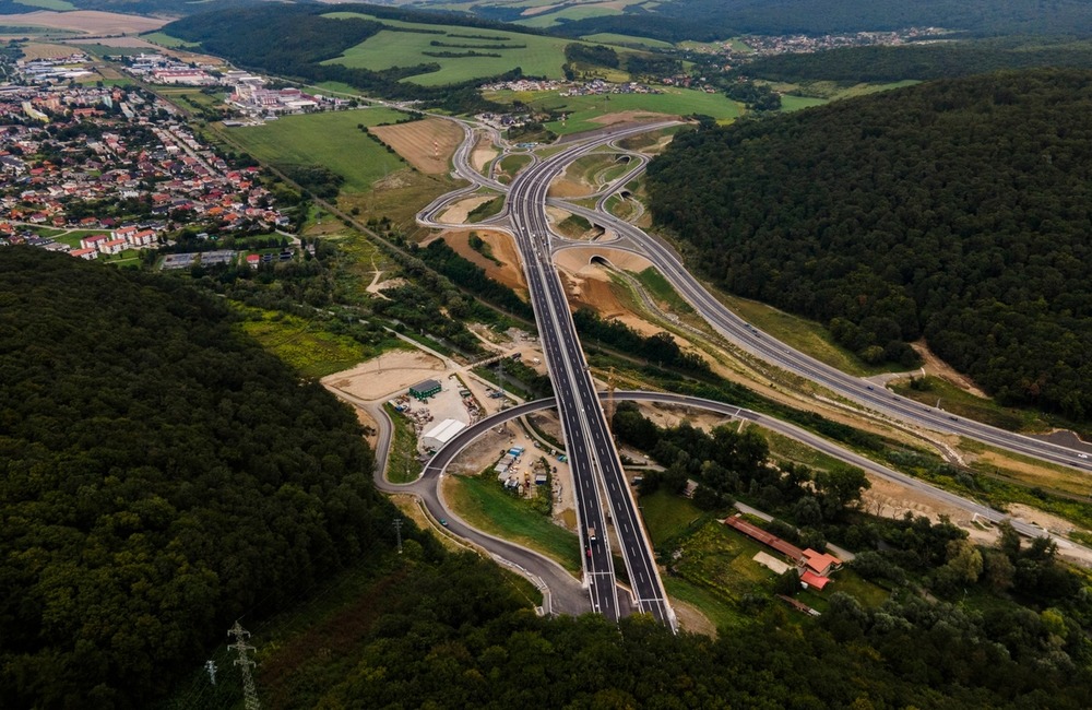 FOTO: Prešovská R4 bude čoskoro otvorená, foto 11