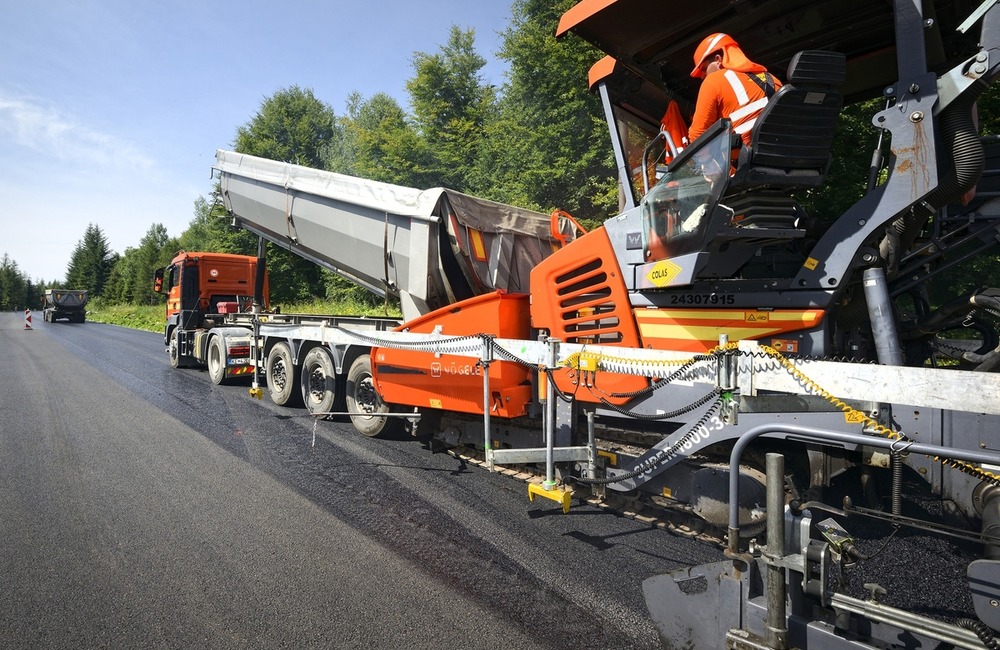 FOTO: Práce na Ceste slobody napredujú vo veľkom, foto 2