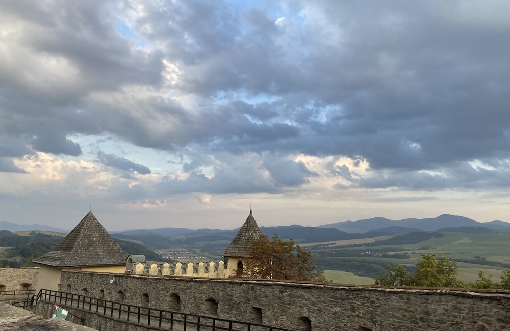 FOTO: Na hrade Ľubovňa si pripomenuli 100. výročie Ružbašskej kráľovskej svadby, foto 2