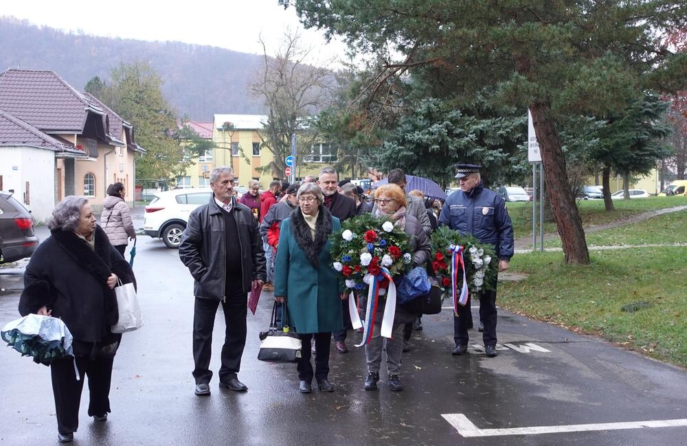 FOTO: Oslava 79. výročia oslobodenia od fašizmu v Snine a Humennom, foto 15