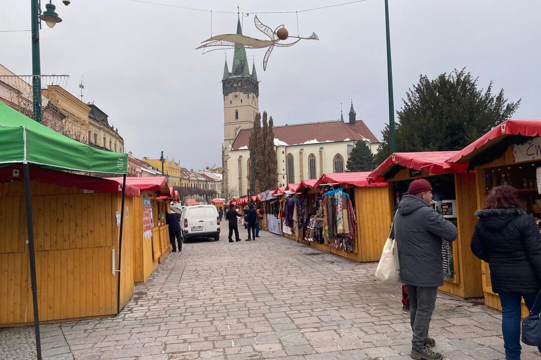 FOTO: Pozrite si, ako vyzerajú tohtoročné vianočné trhy v Prešove, foto 8