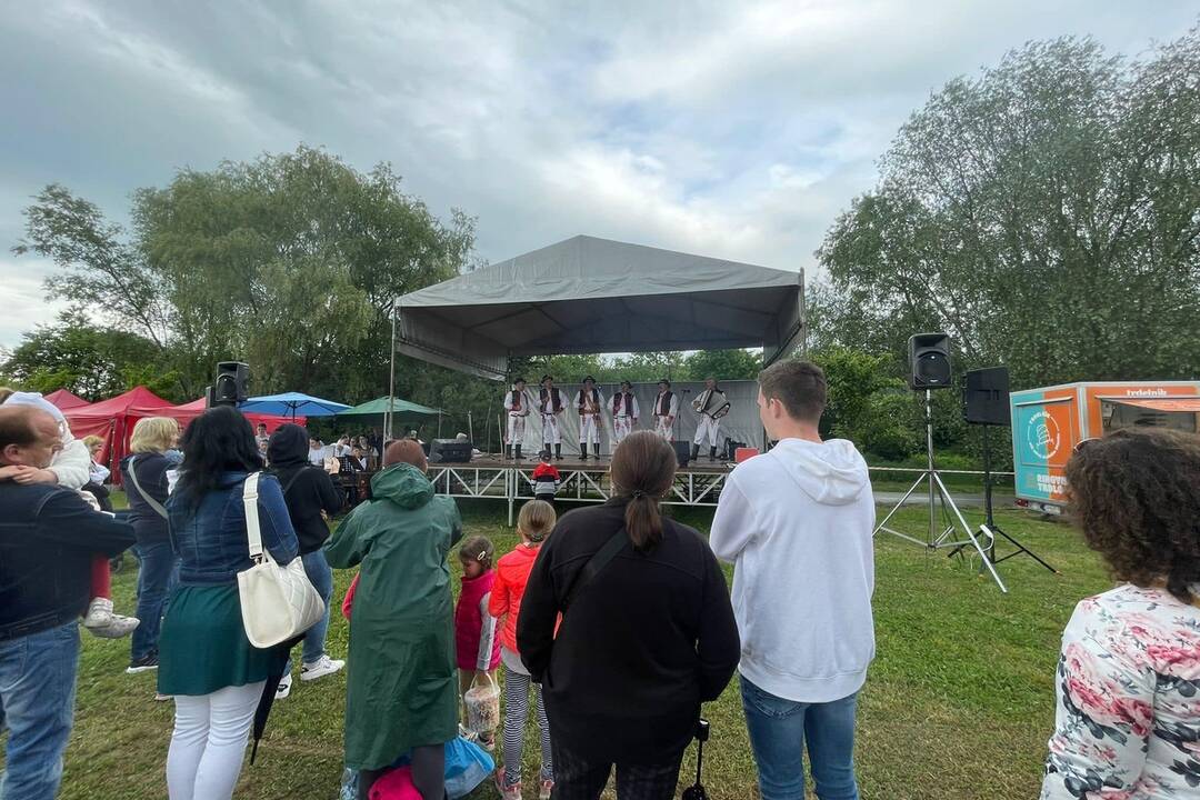 FOTO: Kultúrny program na Deň matiek v obciach a mestách Prešovského kraja, foto 2