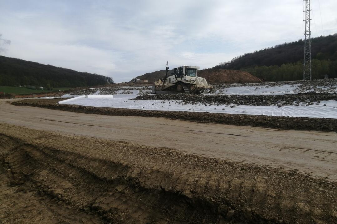 FOTO: Výstavba druhej etapy prešovského severného obchvatu R4 – máj 2024, foto 8