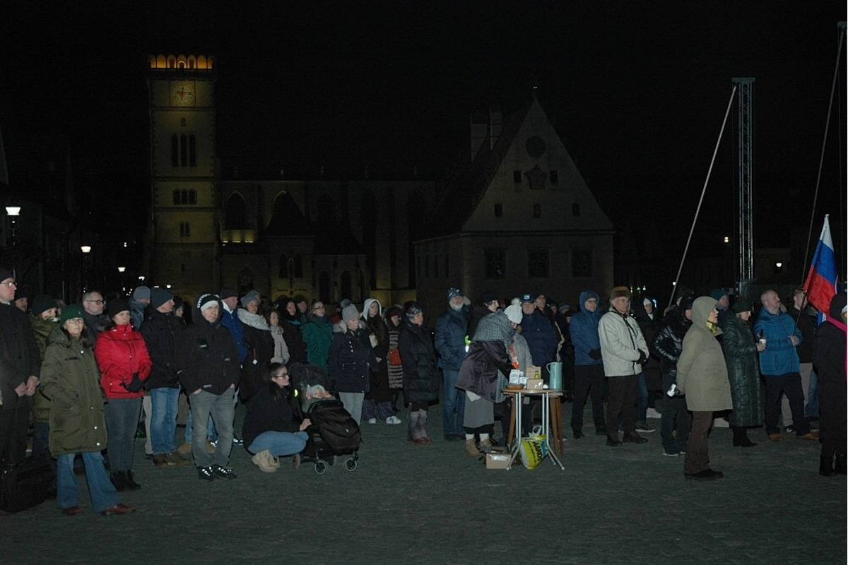 FOTO: V Prešovskom kraji prebehla ďalšia vlna protivládnych protestov. Takto to vyzeralo v Poprade, foto 27