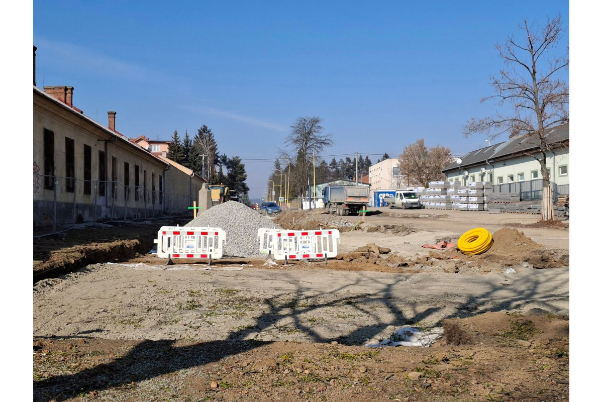 FOTO: Pri Amfiteátri v Prešove vzniká nové parkovisko, foto 2